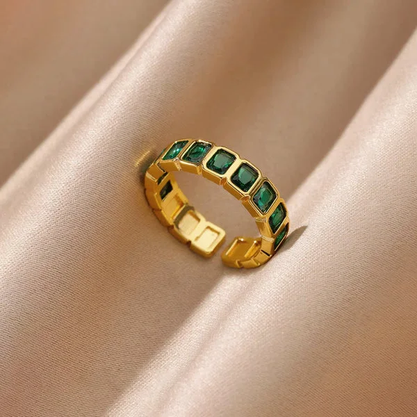 Emerald Eternity Ring – Fine Taraa personalised gifting