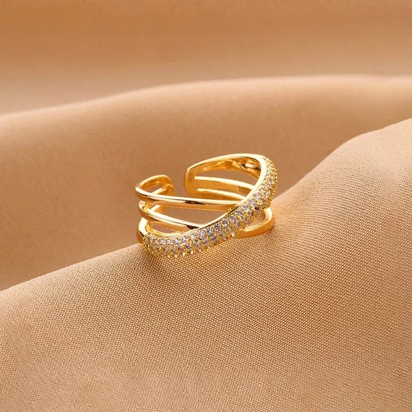 AD Criss Cross Ring – Fine Taraa personalised gifting