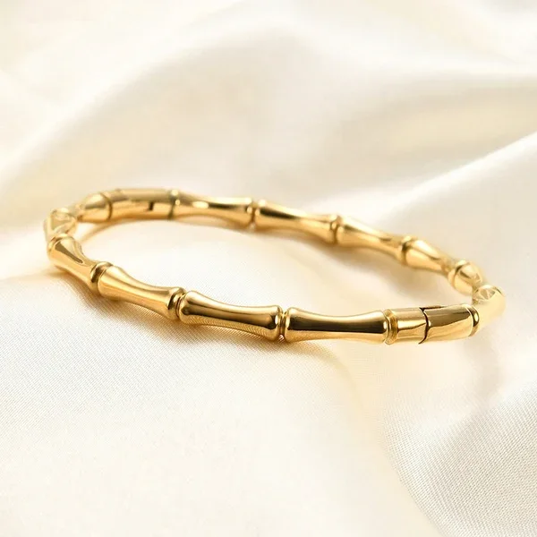 Gold Bamboo Bangle – Fine Taraa personalised gifting