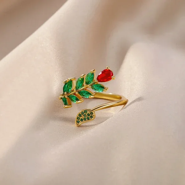 Emerald Vine Ring – alternate view