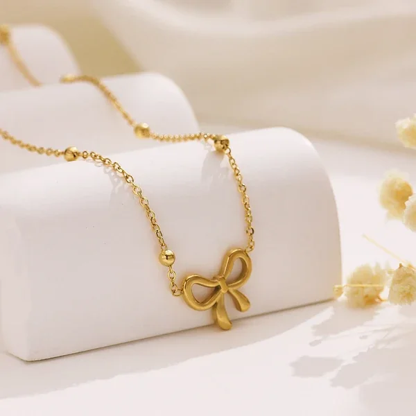 Bow Pendant Necklace – Fine Taraa personalised gifting