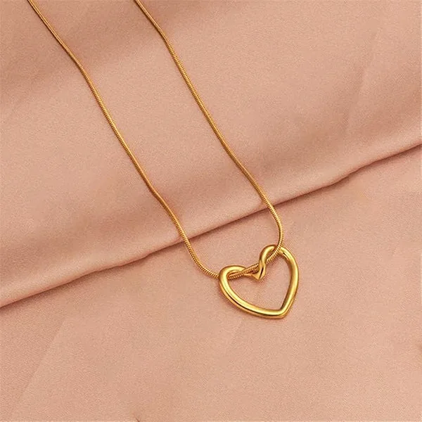 Heart Outline Pendant Necklace – Fine Taraa