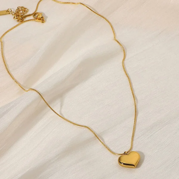 Heart Rays Necklace – Fine Taraa personalised gifting