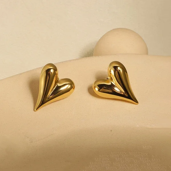 Sculpted Heart Earrings – alternate view