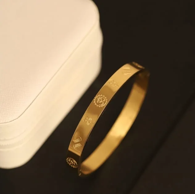 Om Kar Men's Bracelet / Kada – gold-plated